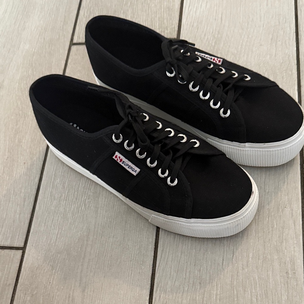 Superga Classic Black platform Sneakers with White Soles - Picture 2 of 6